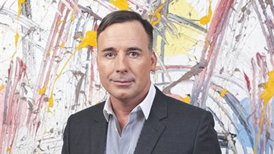 «إلتون جون» يعتزم الزواج من «صديقه»!