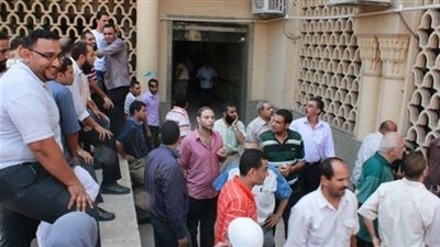 وقفة احتجاجية لعمال البريد أمام 