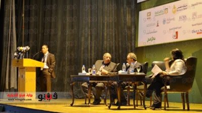 بالصور.. رئيس البورصة: معدلات النمو الحالية للاقتصاد 