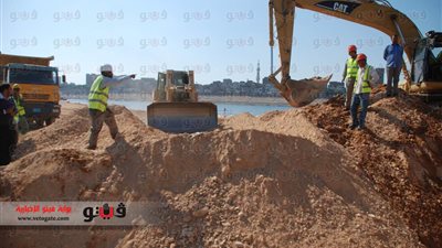 بالصور.. سكرتير عام 