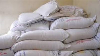 ضبط 226 شيكارة دقيق مغشوشة بأسيوط