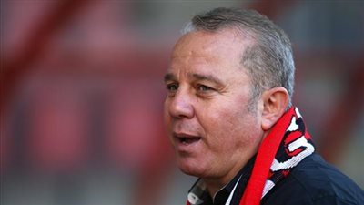 شوقي غريب أثناء مشاركته في عزاء «الثعلب»: مصر فقدت قامة كبيرة