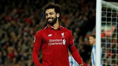 تشافي: بيكيه يواجه عقبة تسمى محمد صلاح بموقعة ليفربول اليوم