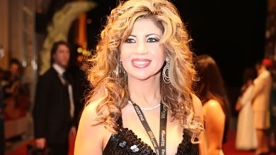 بوسي شلبي تقدم حفل ختام مهرجان شرم الشيخ للمسرح