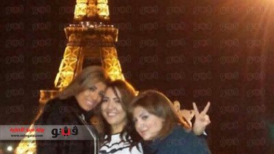 مي كساب تقضي إجازتها مع شذا في باريس