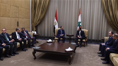 السفير المصري بلبنان يقيم حفل عشاء على شرف رئيس الوزراء