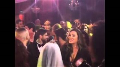 بالفيديو.. عروس مصرية تنافس نيكول سابا في غناء «قررت»