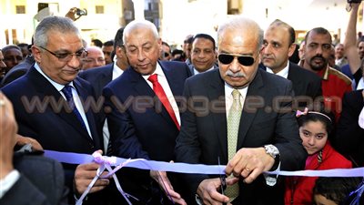 رئيس الوزراء يفتتح متحف النيل بأسوان.. وزير الري: 80 مليون جنيه تكلفة الإنشاء على الطراز النوبي السوداني.. والمتحف يضم وثائق وأفلام تروي قصة بناء السد العالي ويهدف لتوطيد العلاقات مع دول حوض النيل