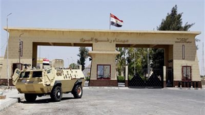 إدخال 68 شاحنة مواد البناء إلى قطاع غزة