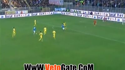 بالفيديو.. «هامسيك» يتقدم بالهدف الثالث لنابولي في فروسينوني