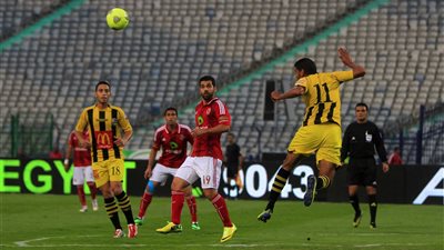 طاهر محمد يقود هجوم المقاولون أمام الأهلي بالدوري