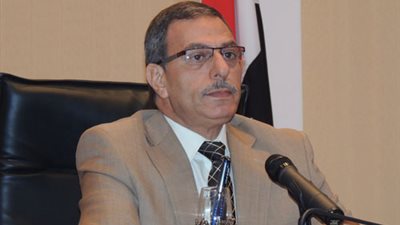 ضبط عاطل قام بسرقة أسلاك كهربائية من قرية سياحية بالغردقة