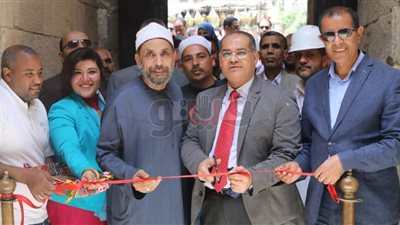 فتح جامع فاطمة الشقراء للصلاة بعد ترميم المئذنة (صور)