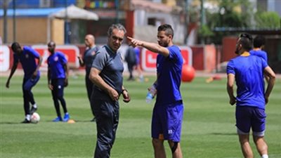 عاشور يتعافي من الإصابة ولاسارتي يجتمع مع رمضان صبحي