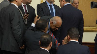 15 نائبا يعلنون ترشحهم على منصب وكيلي البرلمان