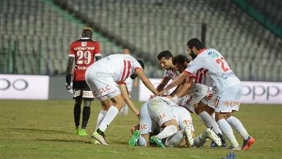 الزمالك يصرف مكافآت للاعبين قبل مباراة النجم.. تعرف على التفاصيل