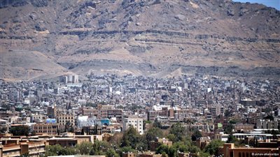 اليمن: قناة تليفزيونية تظهر مواطنا ألمانيا مريضا في قبضة مختطفيه