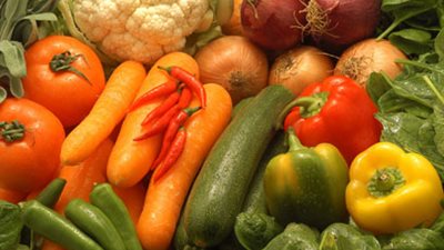 هل هناك خضراوات وفواكه ممنوعة لمريض السكر؟