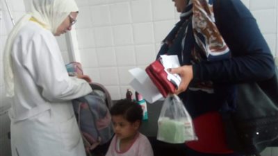 إيداع طفلة دور الرعاية بالإسكندرية بعد وفاة والدتها وسجن والدها