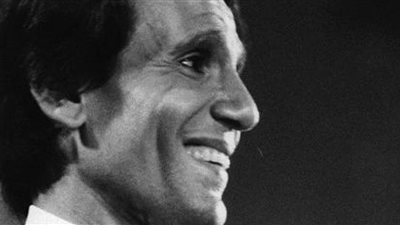 عبد الحليم حافظ يقدم فوازير