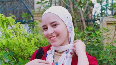 السادسة على الجمهورية بالثانوية: اعتمدت على الدروس الخصوصية.. والكتاب المدرسي غير مريح للعين