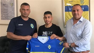 لافيينا يضم رضا عبد العال استعدادا للموسم الجديد من دوري القسم الثاني