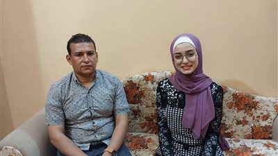 الخامسة أدبي من سوهاج: والدي وفر لي كل سبل التفوق 