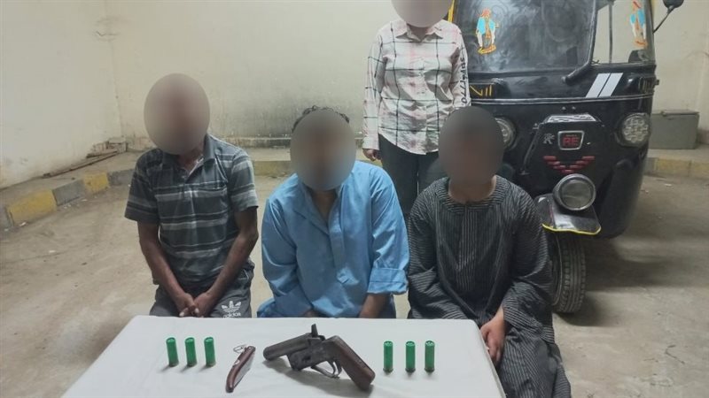 المتهمين 