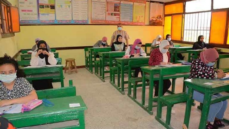 امتحانات الطلاب،