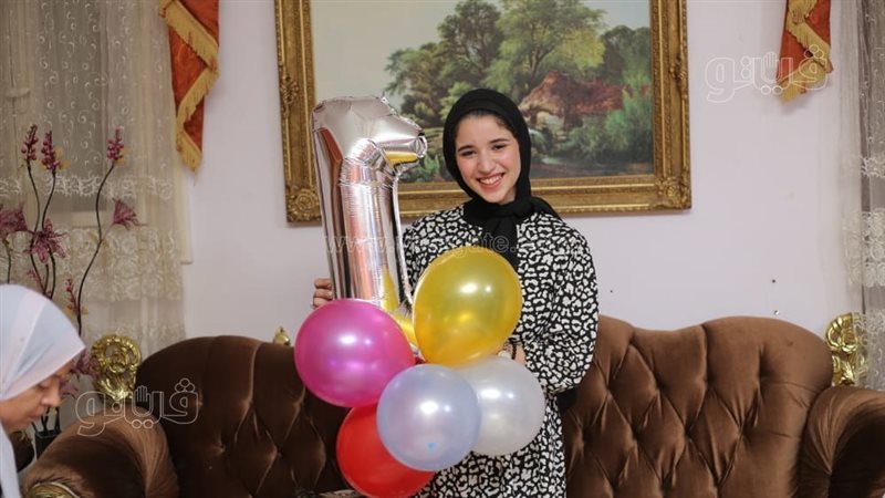 الأولى على الجمهورية