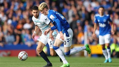 تشيلسي يتقدم على إيفرتون 1/0 بالشوط الأول في الدوري الإنجليزي