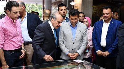 وزير الشباب والرياضة يتفقد نادي 6 أكتوبر
