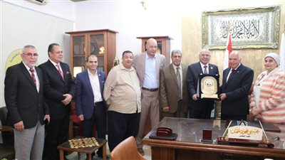 نقيب المعلمين يفتتح الدورة التدريبية رقم 55 المتخصصة فى استراتيجيات الأمن القومي