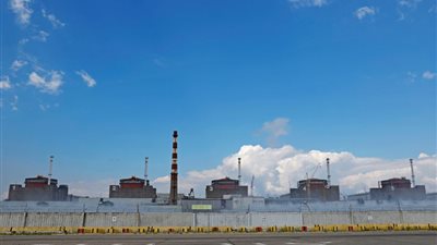 أوكرانيا: قصف روسي على أكبر محطة نووية في أوروبا.. وتدمير أجهزة استشعار لرصد الإشعاع