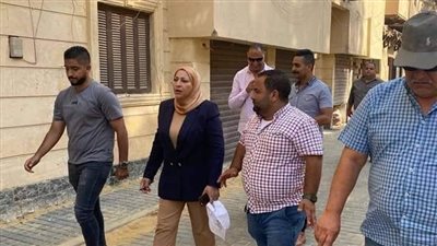 نائب محافظ القاهرة تتابع تطوير شارع الأشراف| صور