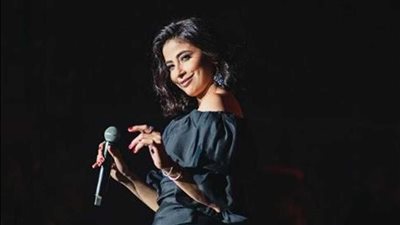 روبي تحيي حفلا غنائيا في العملين الجديدة.. الجمعة 