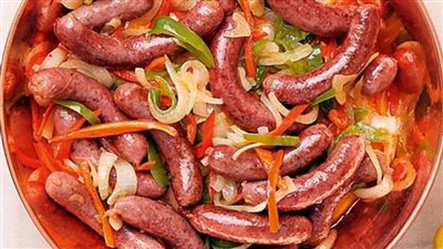 نصائح لتناول ساندويتشات السجق الجاهزة بدون مشاكل صحية