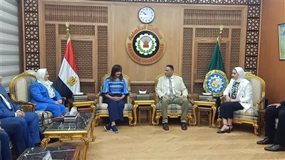 محافظ الدقهلية يستقبل وزيرة الهجرة| فيديو وصور 