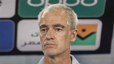 معاونو فيريرا يغادرون القاهرة بعد إنهاء مستحقاتهم المالية