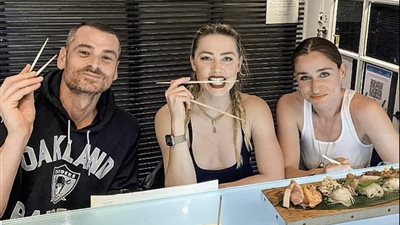 بالتزامن مع العدوان على غزة.. آمبر هيرد تزور إسرائيل | صور 