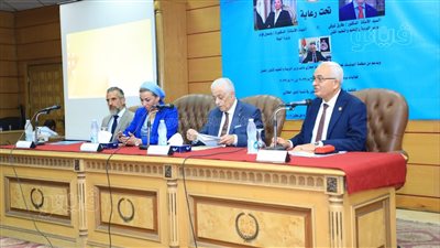 وزيرا التعليم والبيئة يشهدان إطلاق أكبر برنامج تدريبي حول قضايا التغيرات المناخية