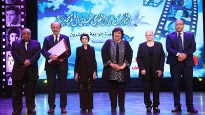 رئيس صندوق التنمية الثقافية ينعي الفنانة رجاء حسين