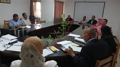 وكل تعليم الجيزة يرأس لجنة اختيار كوادر التعليم الفني