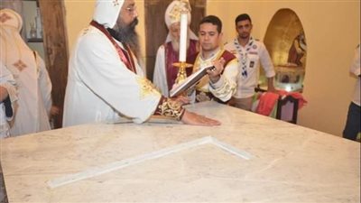 الآنبا زوسيما يدشن كنيسة بإيبارشية أطفيح بعد تجديدها