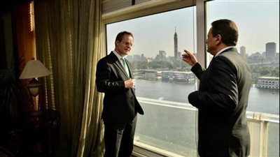 السفير البريطاني: فرصة ذهبية للتعاون بين مصر وإنجلترا حول قضايا المناخ