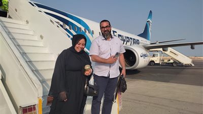 الصور الأولى لوصول رحلة مصر للطيران من مطار معتيقة بليبيا لشرم الشيخ