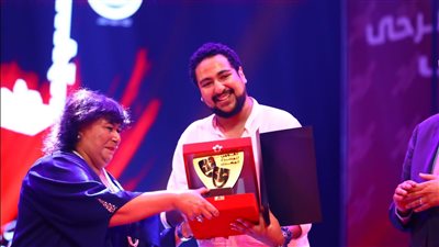 المخرج محمد عادل: طاير من الفرحة بعد جائزتي 