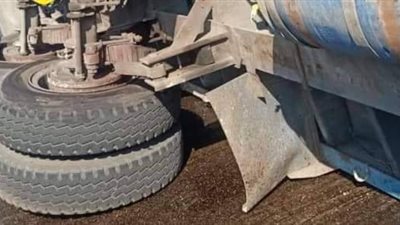 إصابة سائقين في انقلاب سيارة مواد بترولية واصطدامها بأخرى بالدقهلية