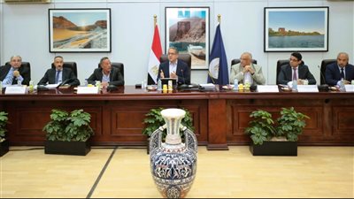 المجلس الأعلى للآثار يناقش استعدادات استقبال الموسم السياحي الشتوي