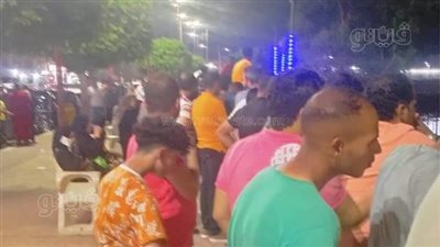 انتشال جثة شاب عالقة فى العشب بنيل كفر الزيات 